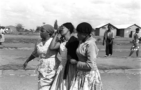 Il Massacro di Sharpeville: Un Grito di Dolore contro l'Apartheid